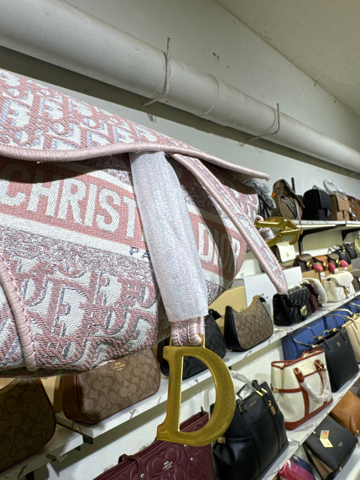 Premiuim Oblique Monogram Canvas Saddle Bag with Gold-Tone Hardware pink