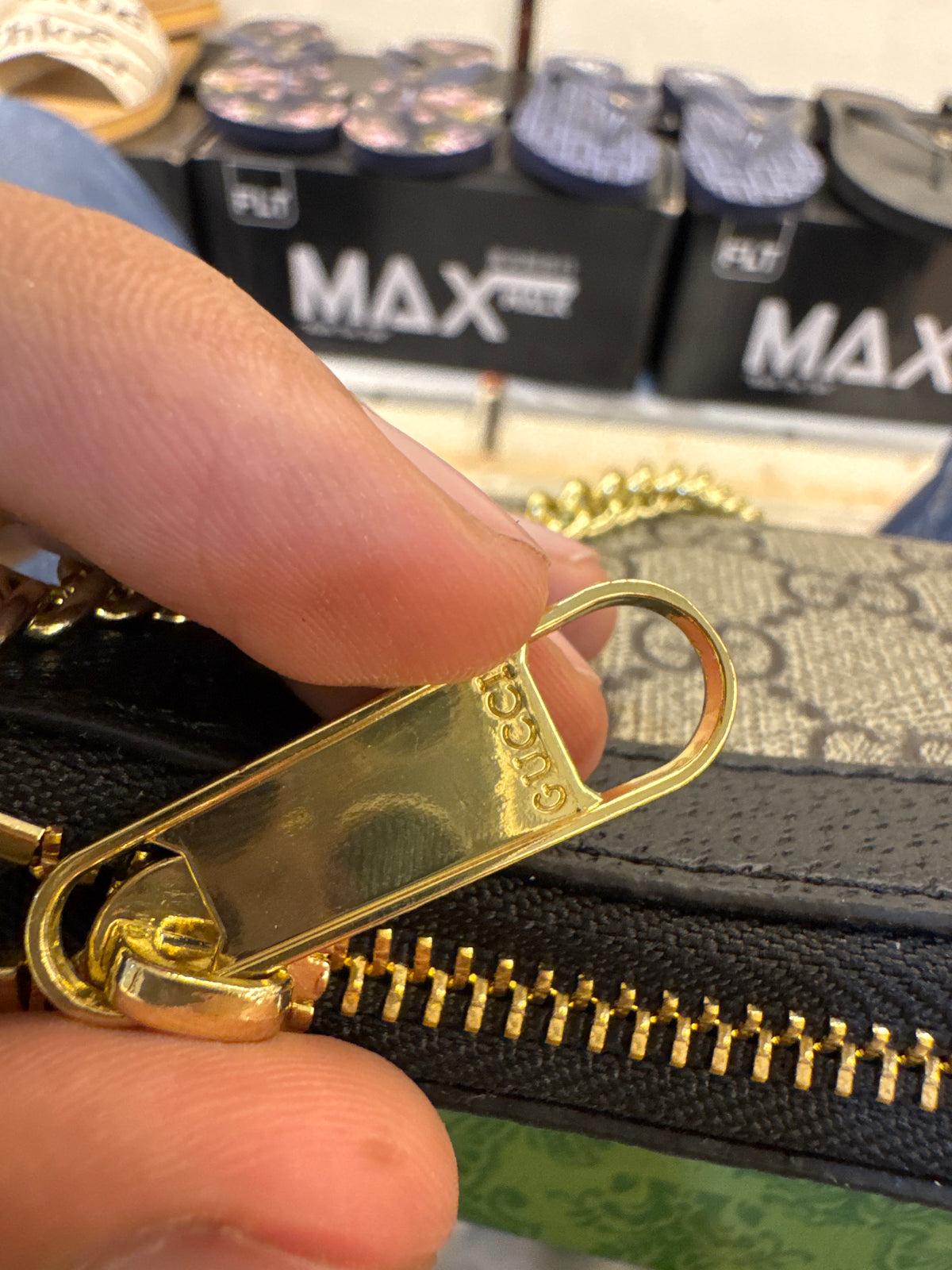 Gucci Ophidia Mini Shoulder Bag in GG Supreme Canvas – Beige / Black